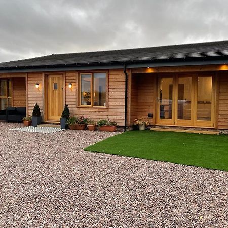 Redstones Cottage Greasby ภายนอก รูปภาพ
